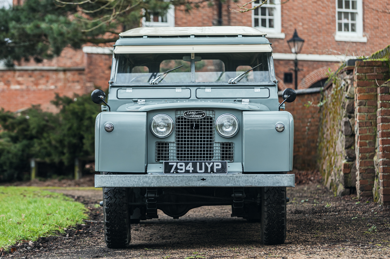 Land rover series 2